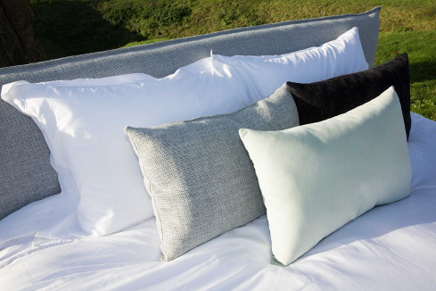 coussins décoratifs ambiance romantique